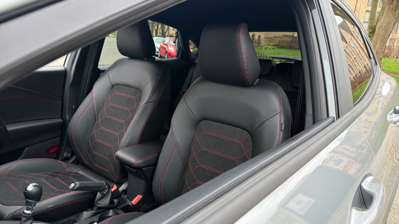 Ford Puma 1.0 EcoBoost Hybrid mHEV ST-Line X 5dr Petrol Hatchback